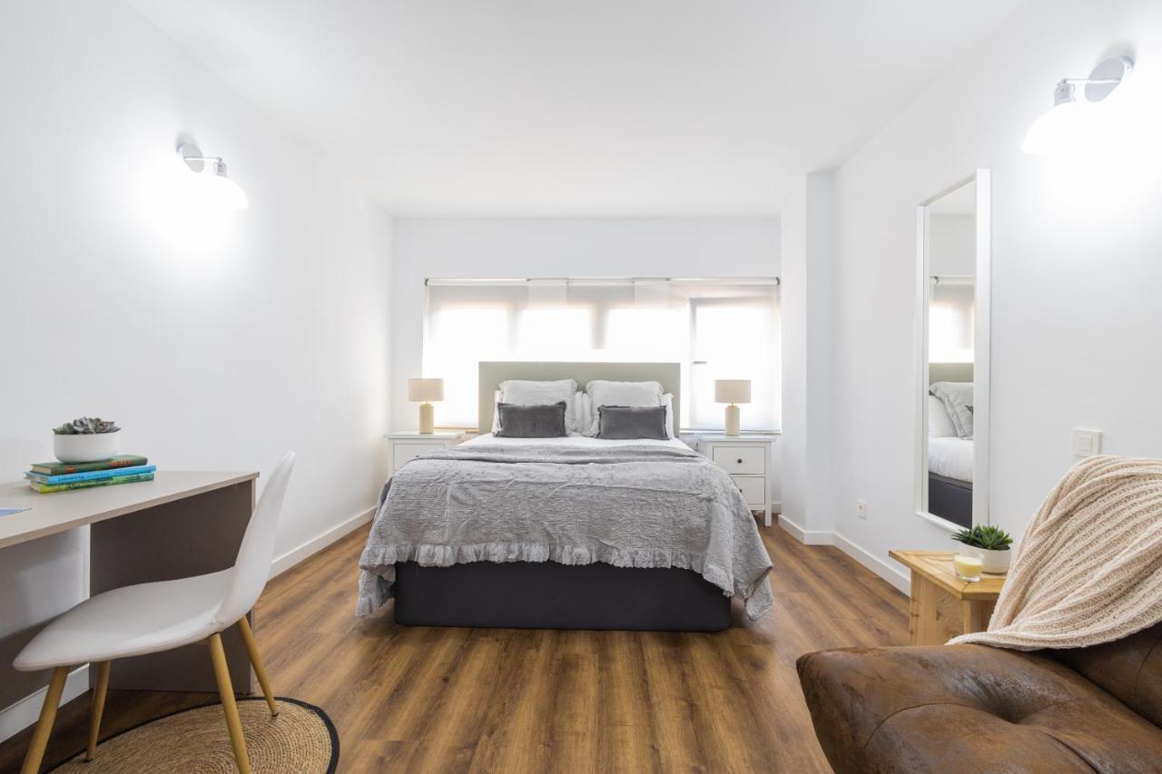 Florit Flats - The Apolo Appartement *
